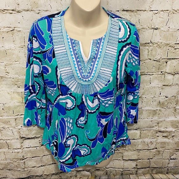 Crown & Ivy Blue Green Paisley V Neck Top - Picture 1 of 5